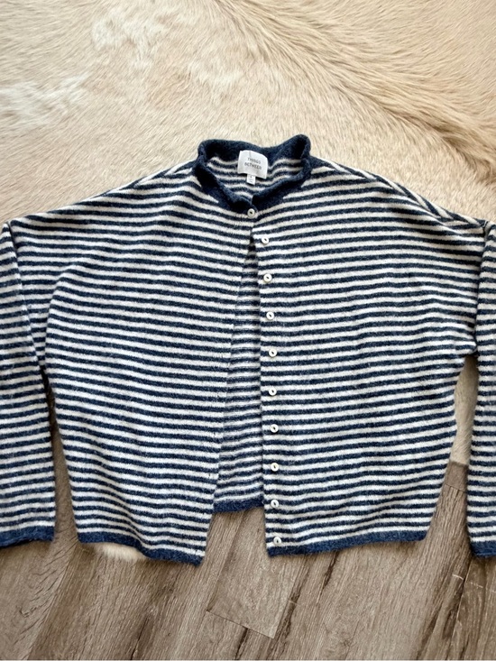 Things Between Sweaters - NWOT Striped Navy and White Button-Front Women’s Sweater